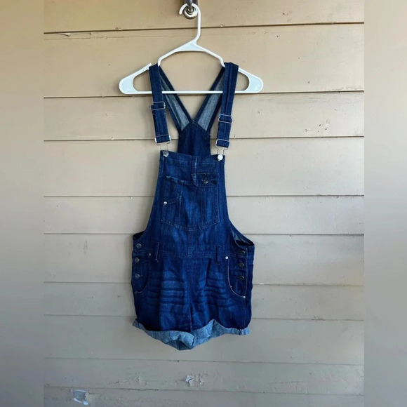 Vintage Y2K LEI Denim Overall Shorts - Size Medium